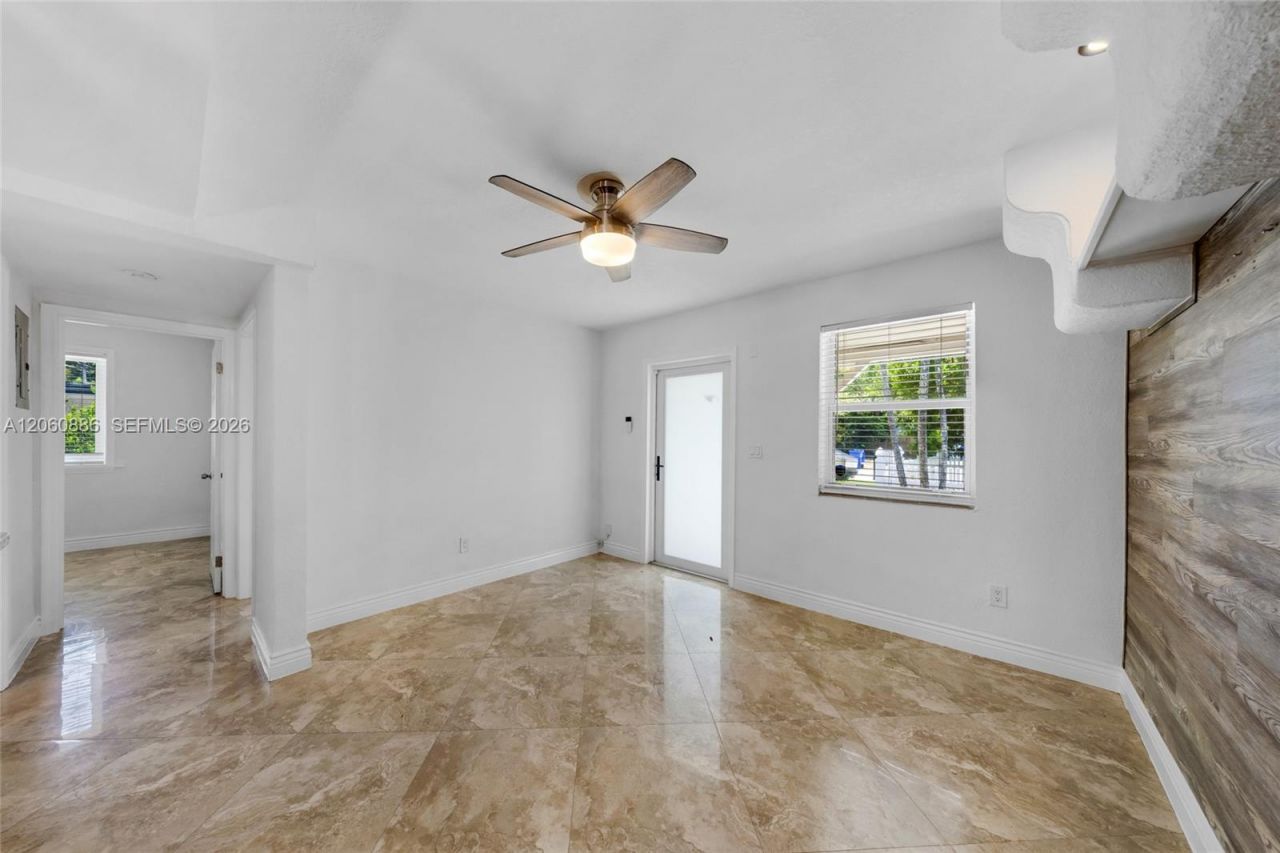 1837 NE 48th Ct , Pompano Beach, FL 33064 Photo
