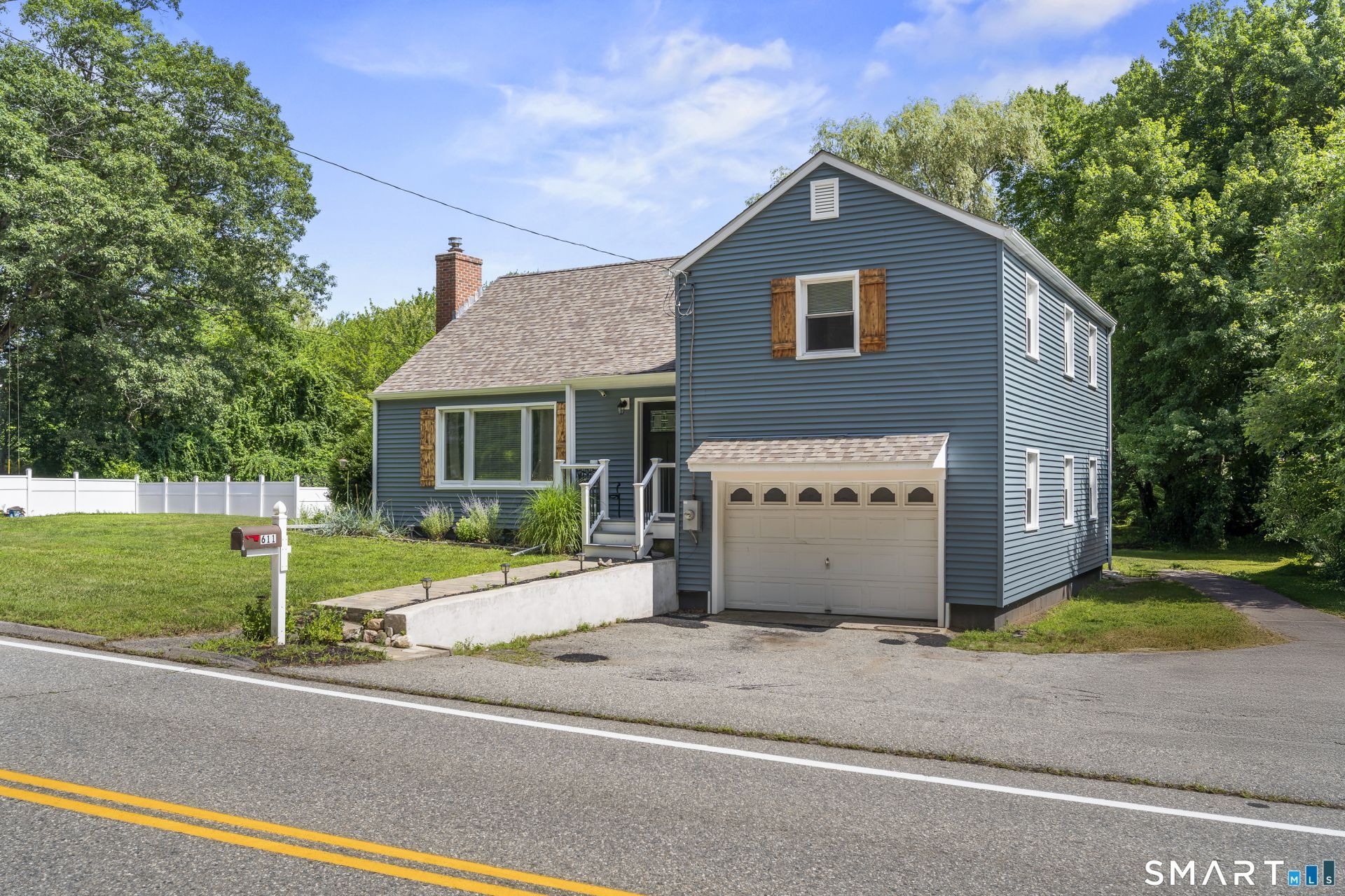 611 Route 163, Montville, CT 06353 Main Photo