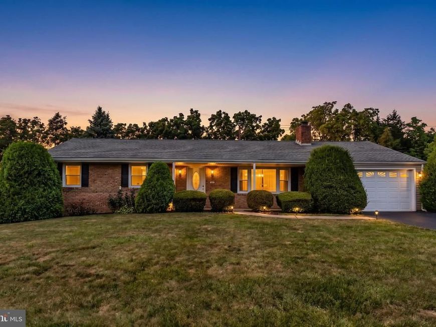 936 Emily Drive, Mechanicsburg, PA 17055 Main Photo