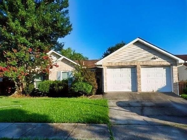 2129 BRIGHTON Place, Harvey, LA 70058