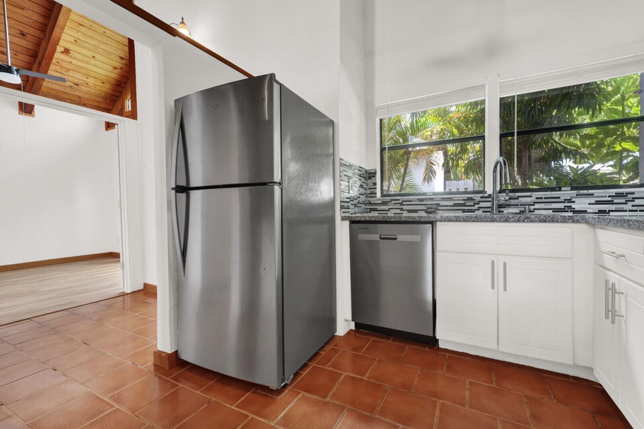 100 Sparrow Drive, Unit 13, Royal Palm Beach, FL 33411 Photo