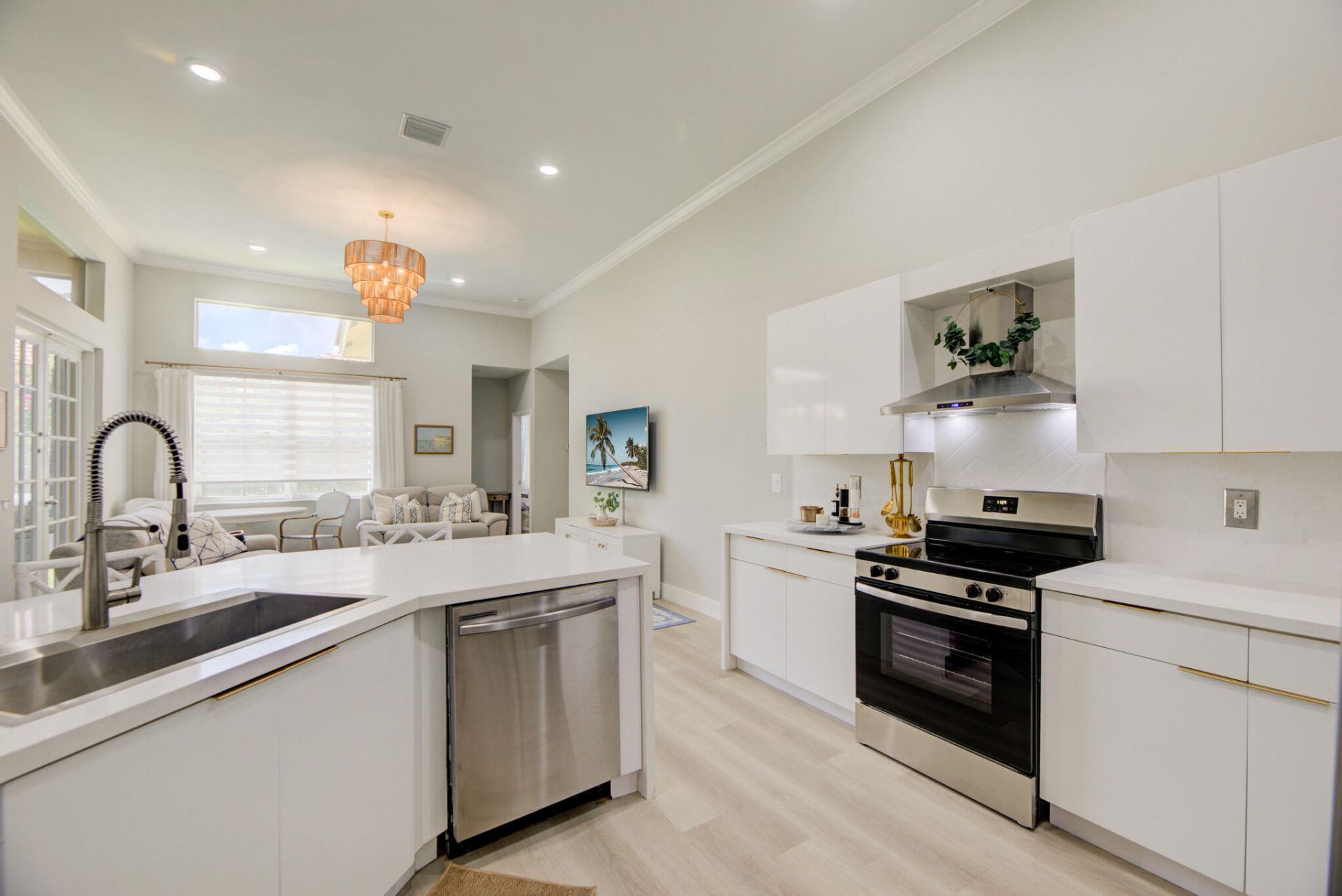 1635 Blue Jay Circle, Weston, FL 33327 Photo
