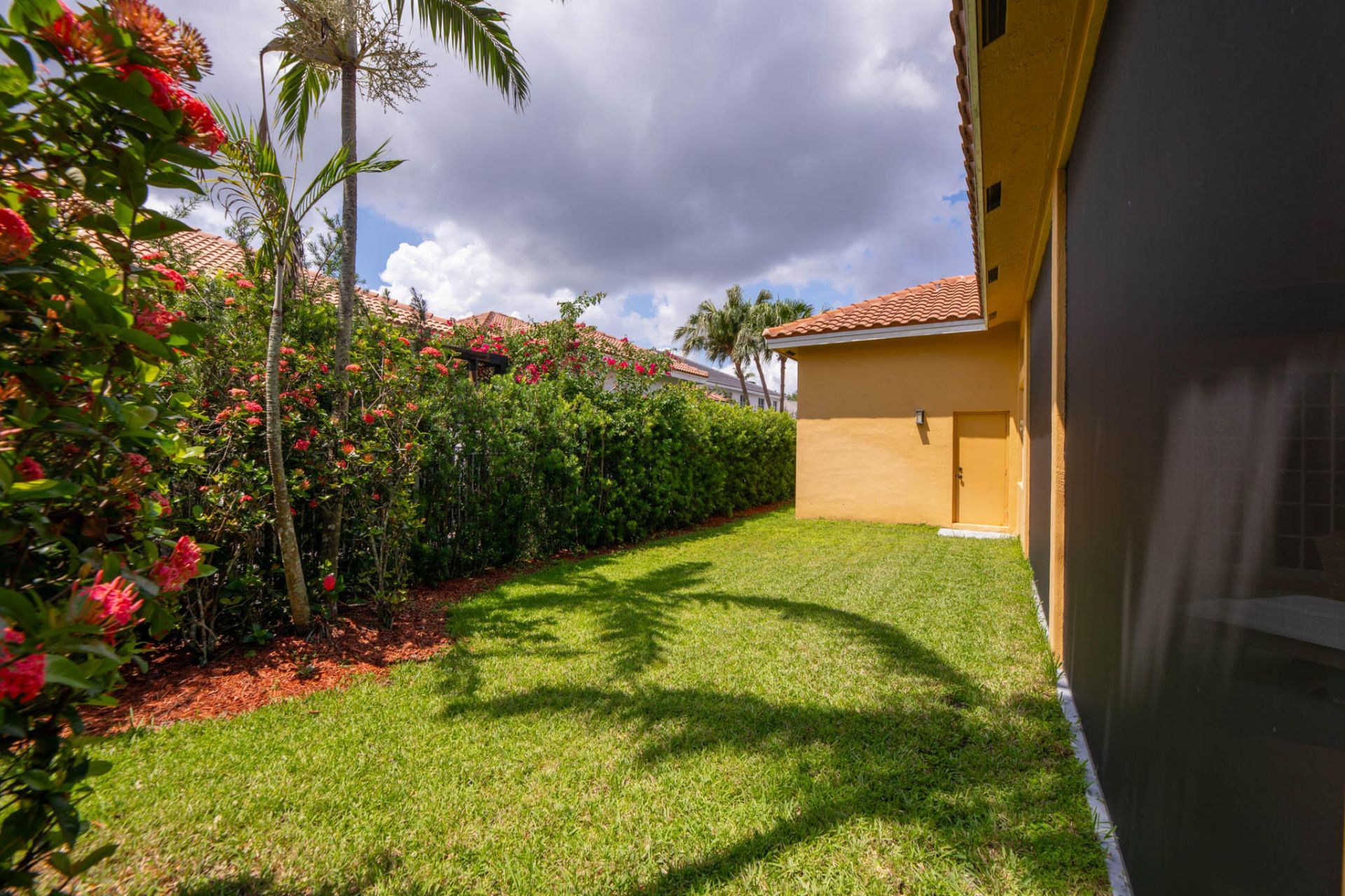 1635 Blue Jay Circle, Weston, FL 33327 Photo