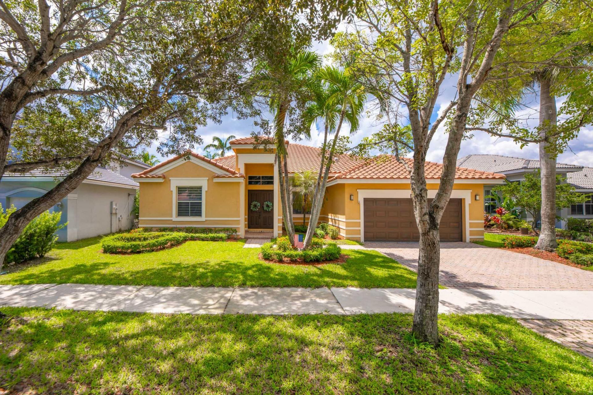 1635 Blue Jay Circle, Weston, FL 33327 Photo
