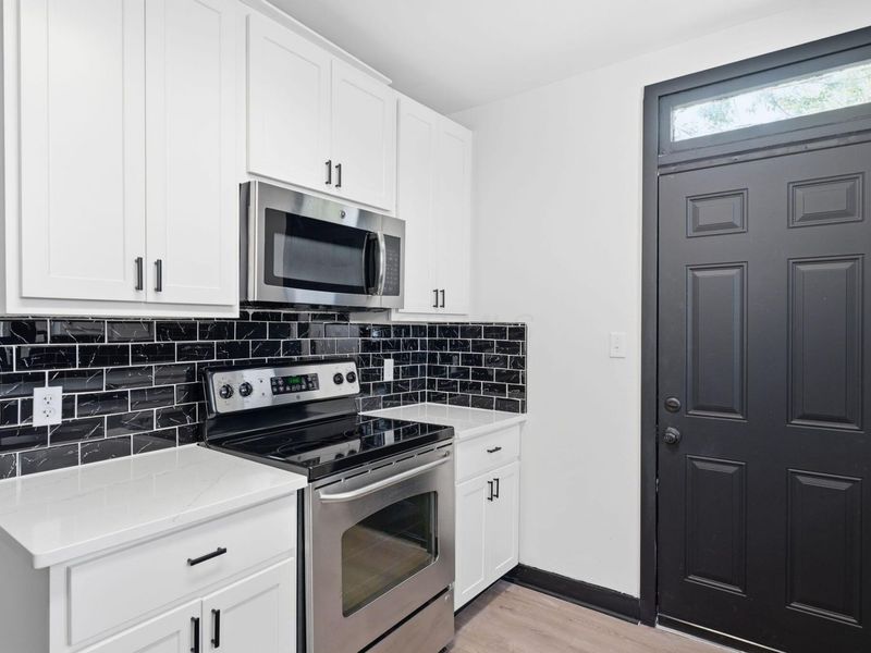 107 N Powell Avenue, Columbus, OH 43204 Photo 7