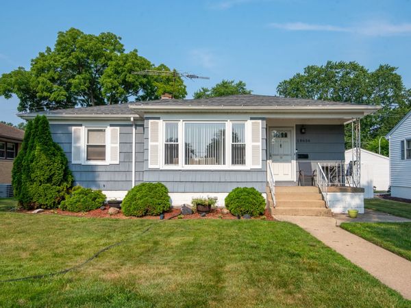 18636 Sherman Street , Lansing, IL 60438