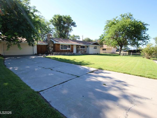 452 S California Street, Yerington, NV 89447