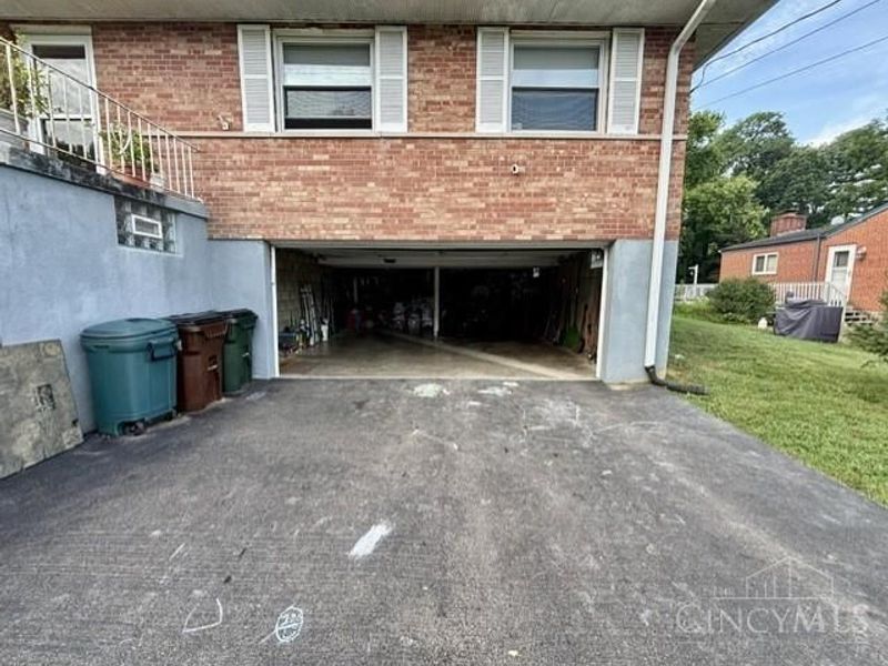 6121 Connie Lane, Green Township, OH 45233 Photo 46