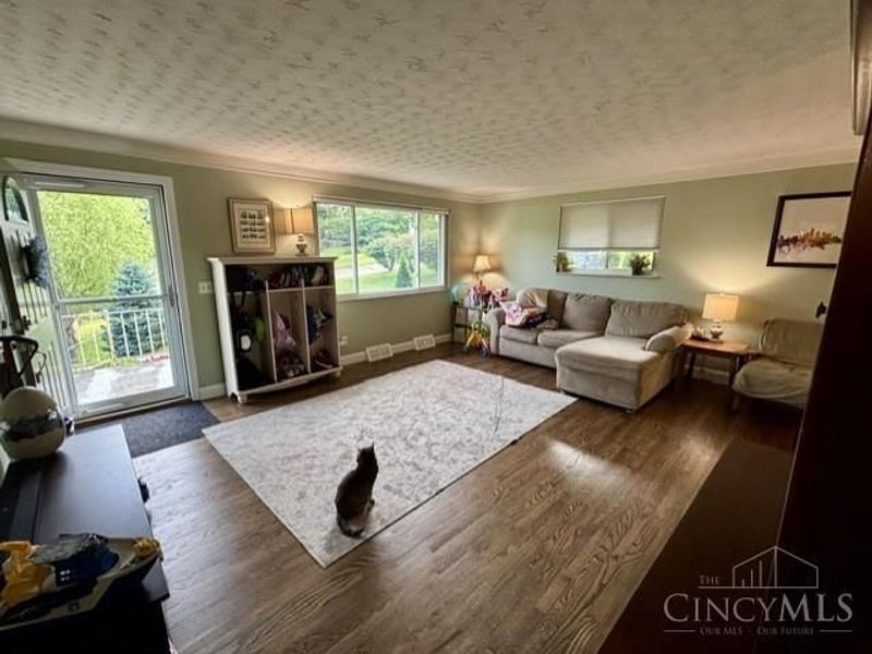 6121 Connie Lane, Green Township, OH 45233 Photo 5