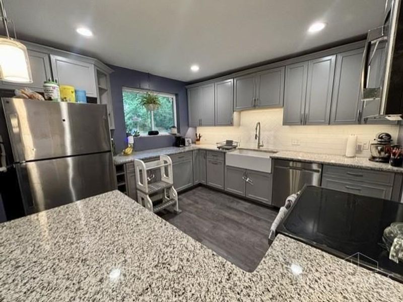 6121 Connie Lane, Green Township, OH 45233 Photo 9