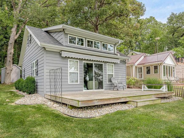 5367 W Diamond Lake Road, Wawaka, IN 46794