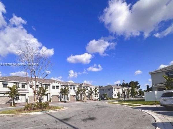 259 SW 169th Ln , Unit 259, Pembroke Pines, FL 33027