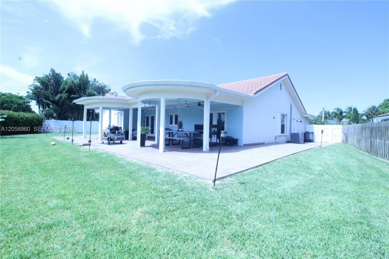 6486 Woodbury Rd , Boca Raton, FL 33433 Photo