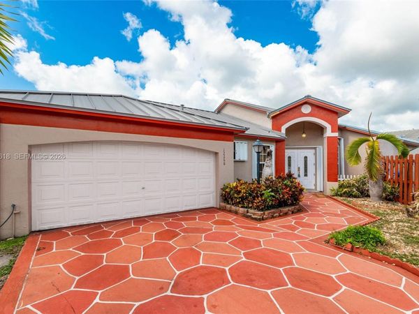 12268 SW 144th Ter , Miami, FL 33186