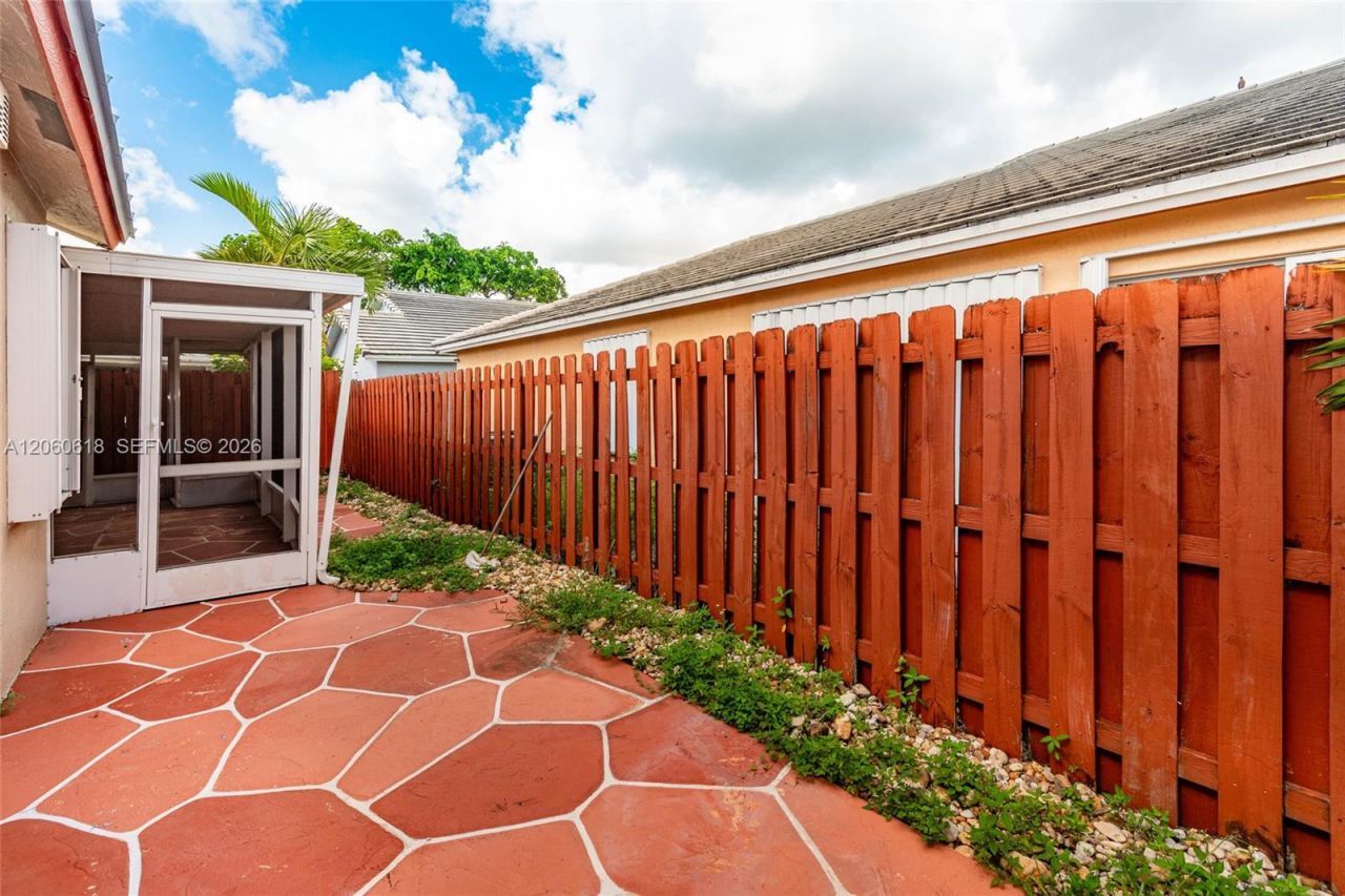 12268 SW 144th Ter , Miami, FL 33186 Photo