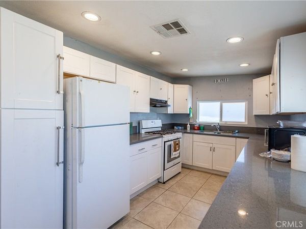 1434 Mesa, Barstow, CA 92311