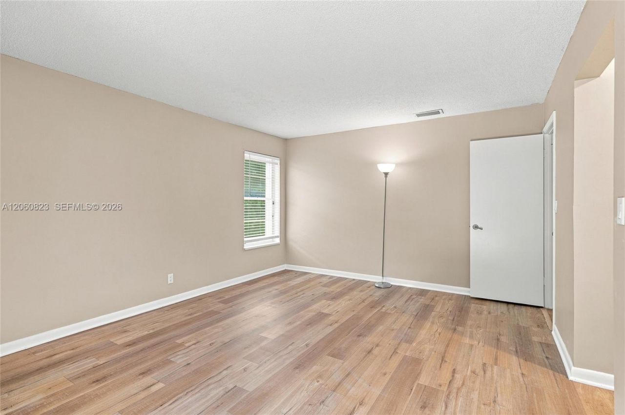 7196 SW 22nd Pl, Unit 7196, Davie, FL 33317 Photo