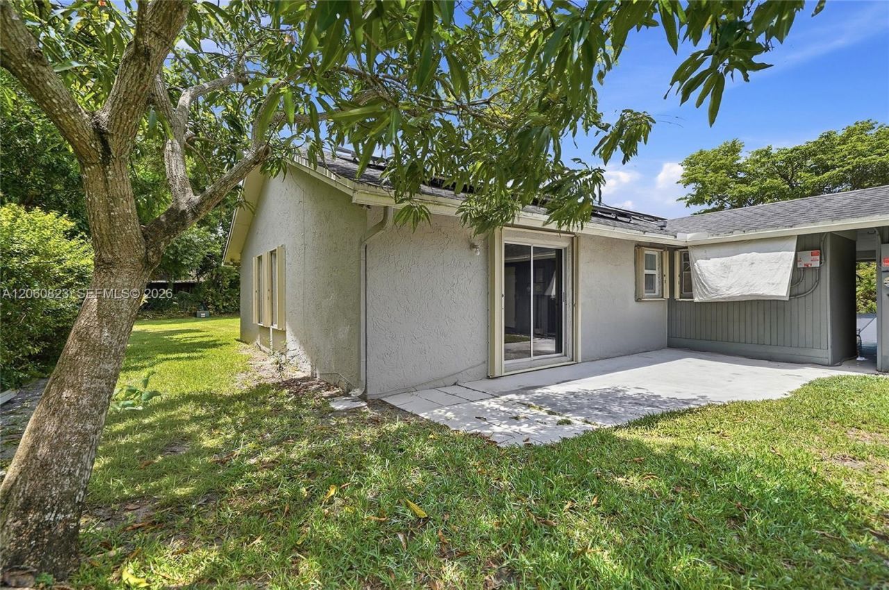 7196 SW 22nd Pl, Unit 7196, Davie, FL 33317 Photo