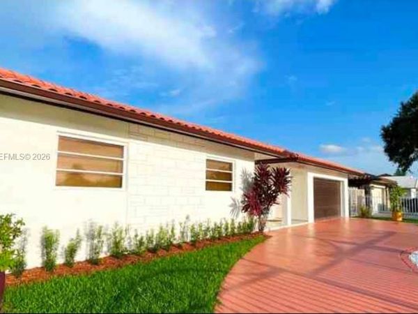 301 SW 136th Ct , Unit 1, Miami, FL 33184