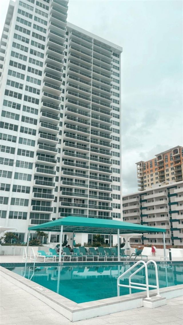 3140 S Ocean Dr, Unit 2403, Hallandale Beach, FL 33009 Photo