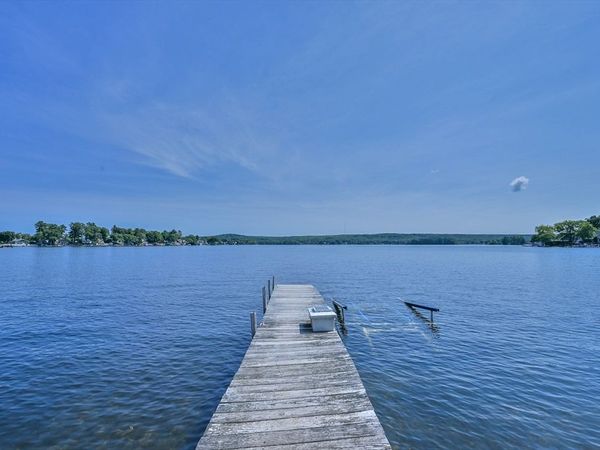 261 Thompson Road, Webster, MA 01570