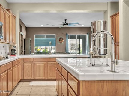 7098 Voyage Drive, Sparks, NV 89436 Photo