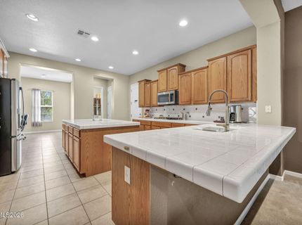 7098 Voyage Drive, Sparks, NV 89436 Photo