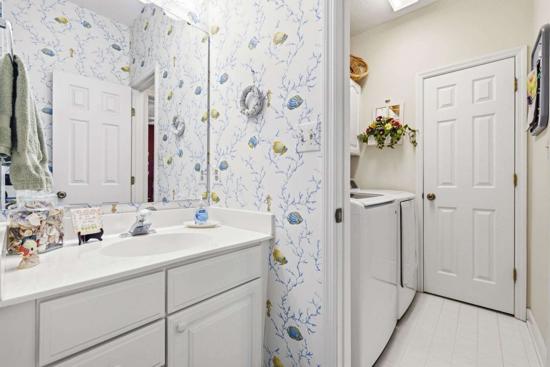 400 Willow Green Dr.  Photo 16