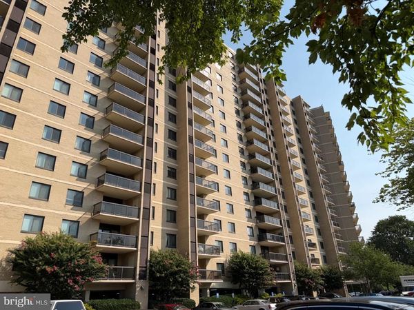 203 YOAKUM PARKWAY, Unit 920, ALEXANDRIA, VA 22304
