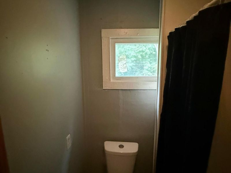 1180 4th Street, Logan, OH 43138 Photo 12