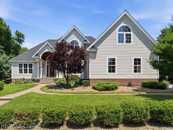 49770 7 Mile Road, Northville Township, Mi 48167
