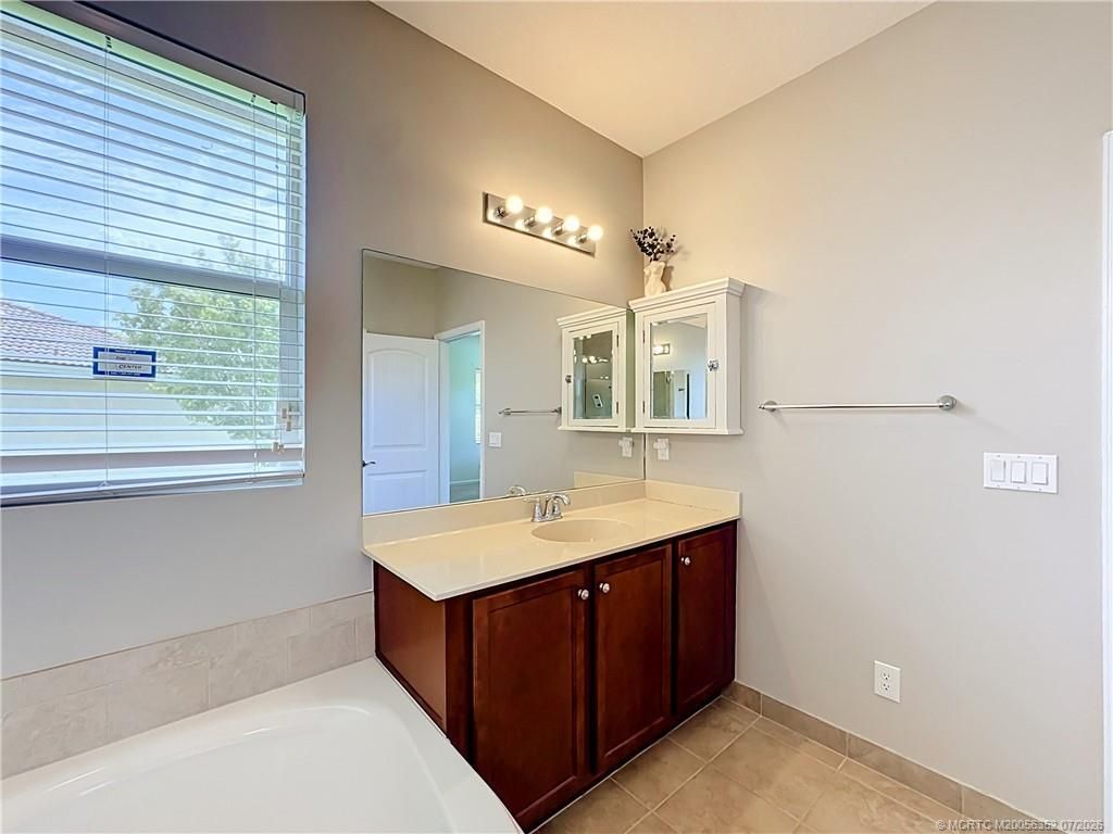 2693 SW Gallery Circle, Palm City, FL 34990 Photo