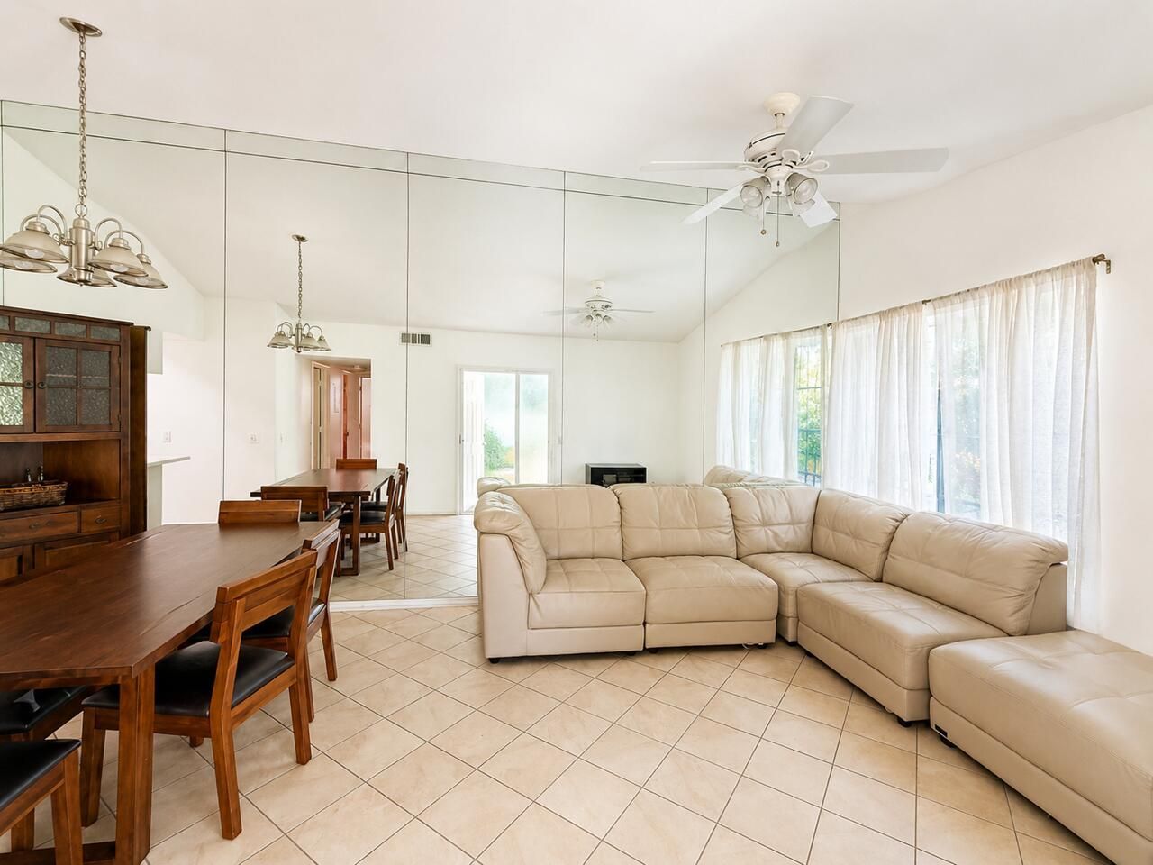 125 Waterside Drive, Unit 125, Hypoluxo, FL 33462 Photo