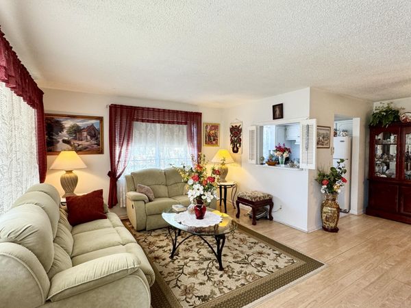 148 Bedford F, West Palm Beach, FL 33417