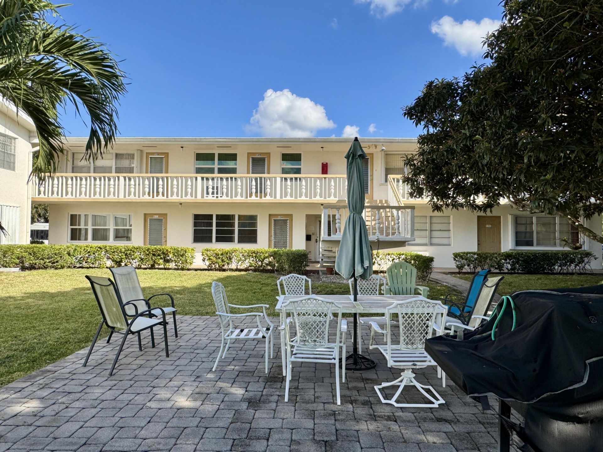 148 Bedford F, West Palm Beach, FL 33417 Photo