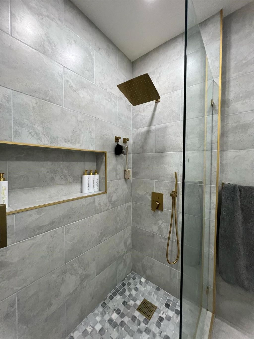 2331 NW 96th Terrace, Unit 17H, Pembroke Pines, FL 33024 Photo