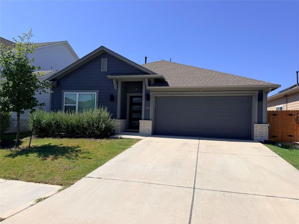 113 Nettle Swap DR, Hutto, TX 78634