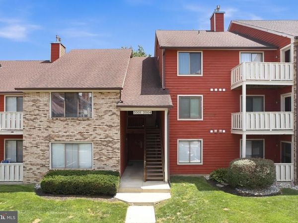 3002 A GREENWOOD COURT, MOUNT LAUREL, NJ 08054