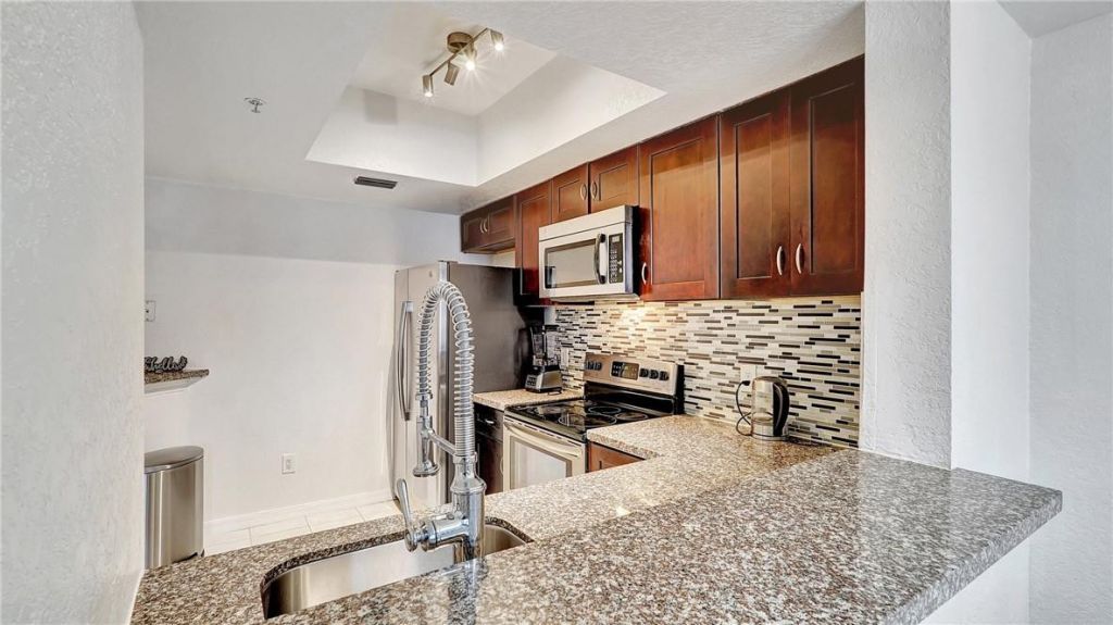 771 SW 148th Avenue, Unit 1303, Sunrise, FL 33325 Photo