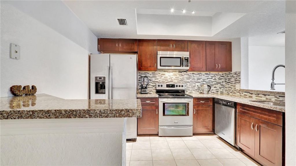 771 SW 148th Avenue, Unit 1303, Sunrise, FL 33325 Photo