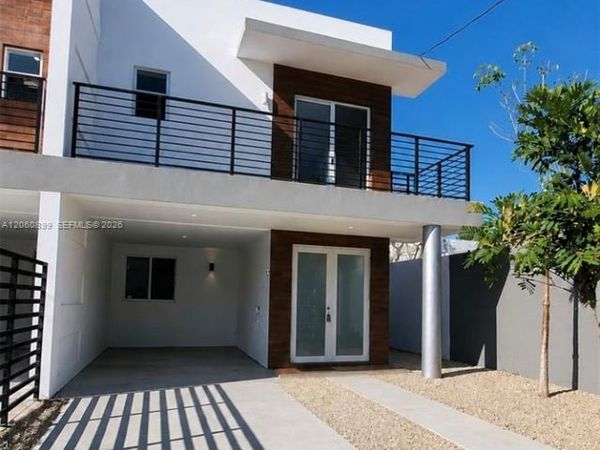 3675 Thomas Ave, Unit 3675, Miami, FL 33133