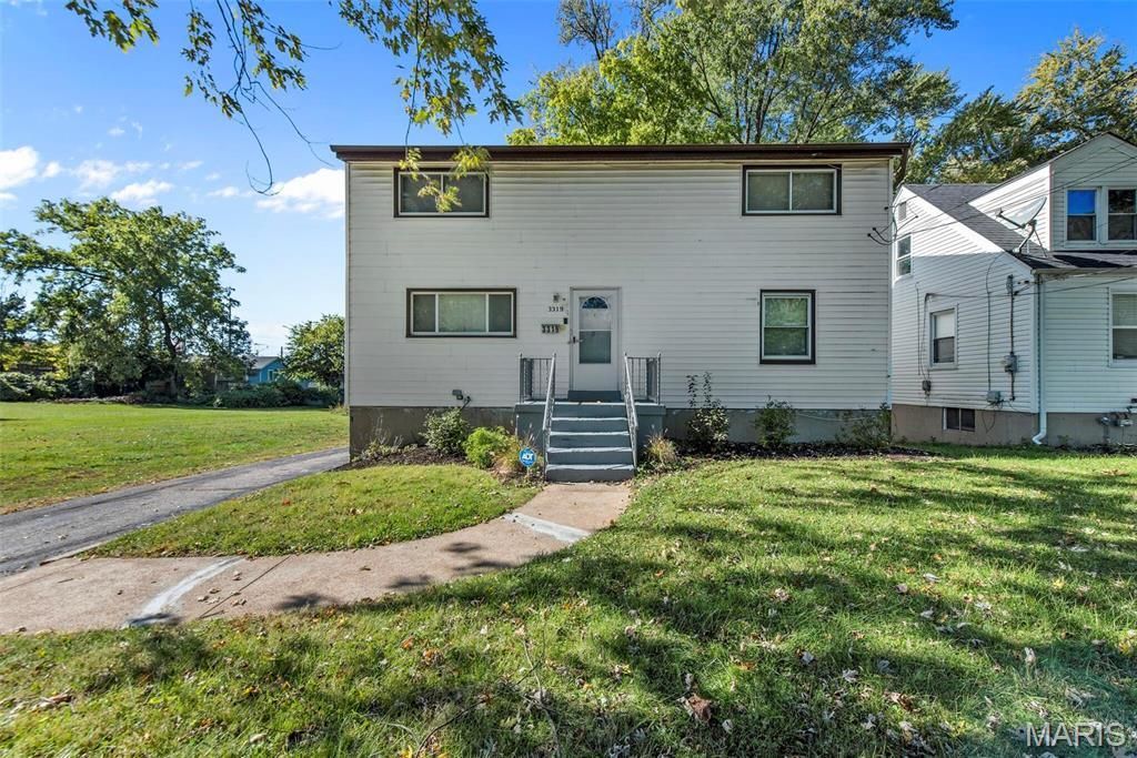 3319 Eminence Boulevard , Saint Louis, MO 63114 Main Photo