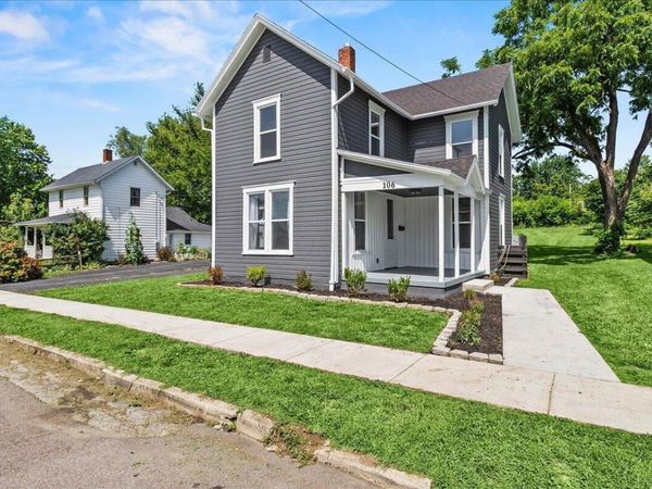 106 W Race Street , Mechanicsburg, OH 43044