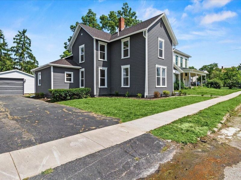 106 W Race Street, Mechanicsburg, OH 43044 Photo 3