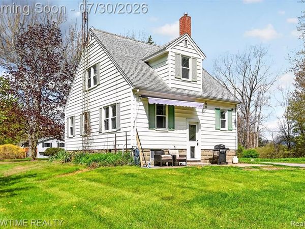 2970 Range Road, Port Huron Twp, MI 48060