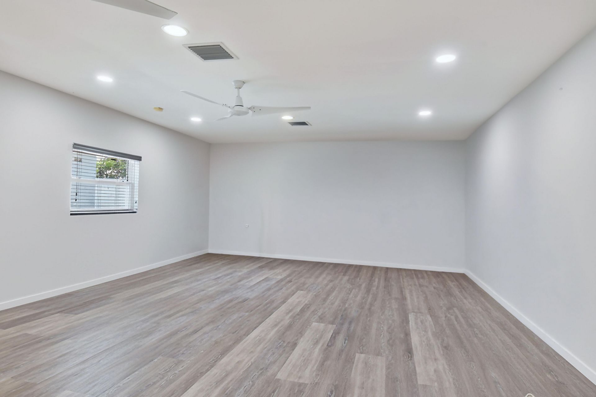 3110 NW 211th Street, Miami Gardens, FL 33056 Photo