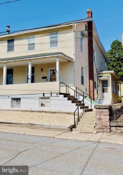 39 SPRING STREET, WEATHERLY, PA 18255