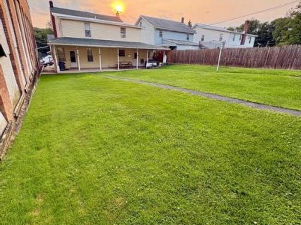 39 SPRING STREET, WEATHERLY, PA 18255