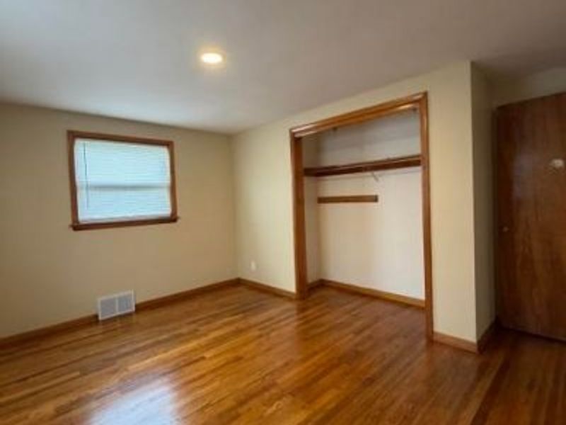 414 Parkview Drive, Girard, OH 44420 Photo 12