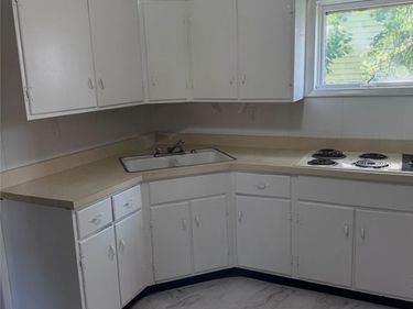1715 Niagara Street, Niagara Falls, NY 14303